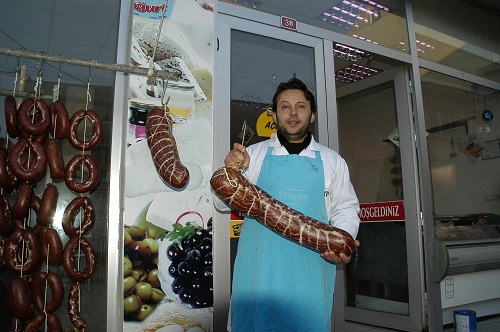 Osmanlı kenti Edincik`te, Osmanlı sucuğuna rağbet