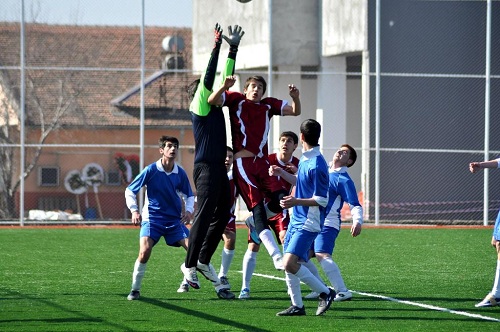 K.Pireci lisesi yarı finalist