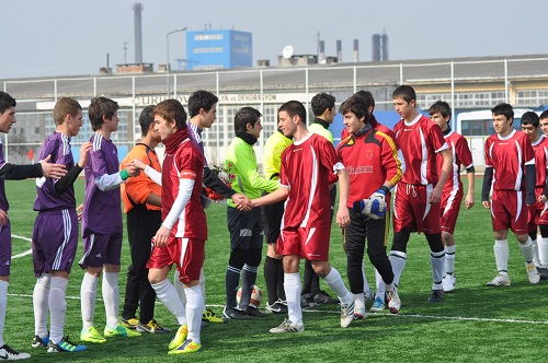 Kemal Pireci final yolunu penaltı ile aştı.