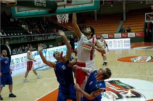 Kırmızı`ya Mersin