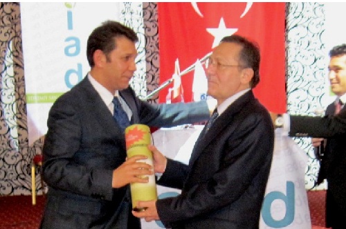 Memduh Boydak  Esiad`ın konuğu oldu.