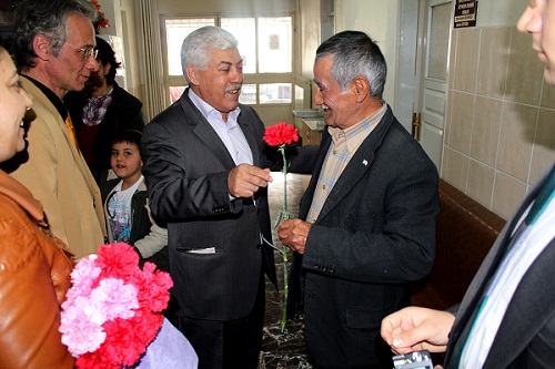 Edremit`te Huzur evine vefa ziyareti