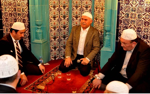 Coşar söyledi, Dinleyenler ağladı