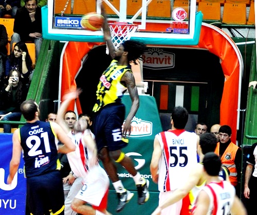 Basketbol`de Çarşamba mesaisi