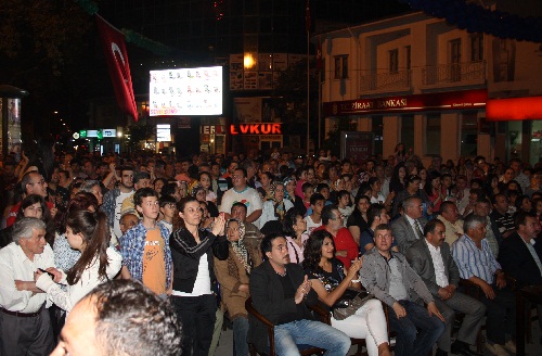 POTANIN SULTANLARI COŞKUYLA KARŞILANDI