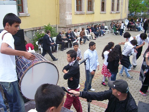 Beyaz şenlik coşkusu