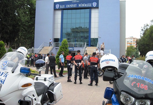 TRAFİK HAFTASINDA  KASK DAĞITILDI