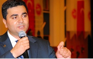  Gençlerimiz uyanık olmak zorundadır