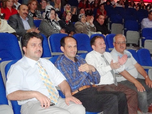 MUHTEŞEM GÖSTERİ