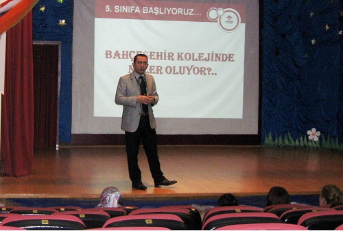 Bahçeşehir`de 4+4+4 semineri