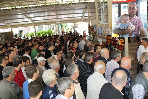 Erdek belediye zabıtası Selim Eker`in ani vefatı üzdü