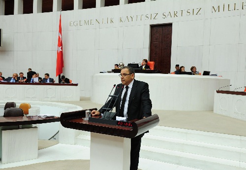CHP`li Gümüş Gazetecilerin yıpranma hakkını sordu