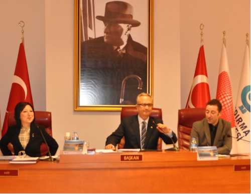 Pekel ``Yatırımların engeli Öztaylan``
