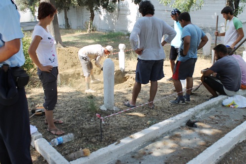 Şüheda fışkırdı