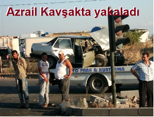Direksiyon`da rahatsızlanınca Trafik canavarı oldu