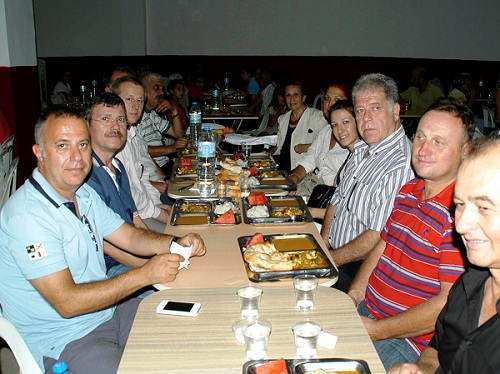 İftar sırası Oda`daydı.