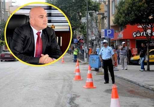 Caddelerin parkmetre ihalesi yapıldı.