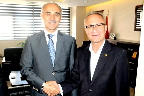 Genel Başkan Nail Olpak `tan Belediye ziyareti