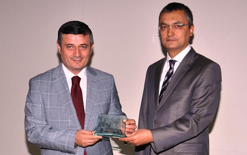 Vali Arslan`dan duygulu veda