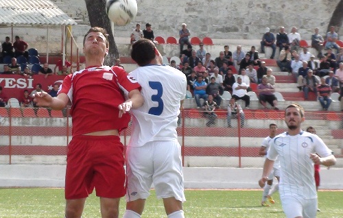 BELEDİYE AYVALIKTA DAĞILDI 0-3