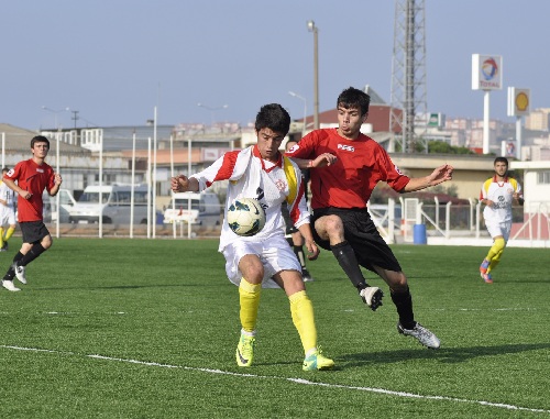 U-19 Gençler`de Çelikspor Manyas`a şans tanımadı.