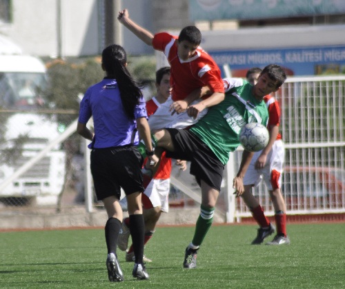 Bandırmaspor Manyas`tan mutlu döndü 