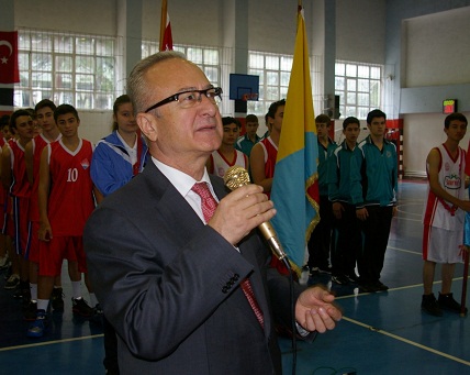 Okullar arası pota heyecanı