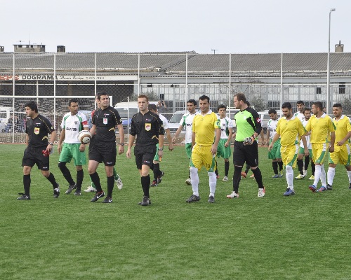 Edincikspor harakiri yaptı.