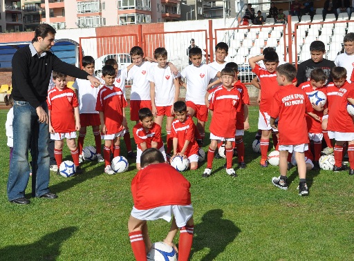 Erdek Spor Salonu açılış için gün sayıyor