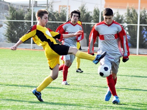 U-17 Gençlerde Eti-Çelik dostça bölüştüler