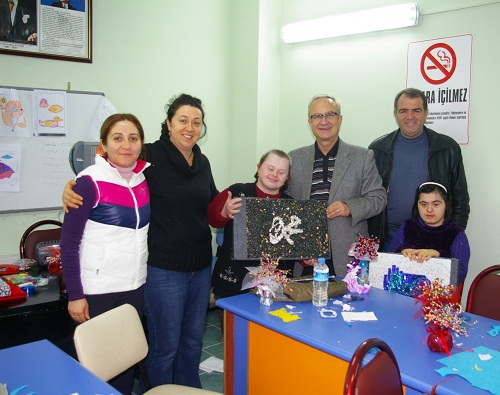 ENGELLİLER DERNEĞİ UMUT OLMAYI SÜRDÜRÜYOR