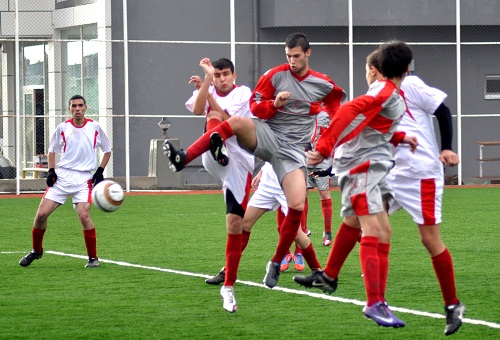 U-19 Gençler`de Eti Sarıköy`ü kolay aştı 4-0