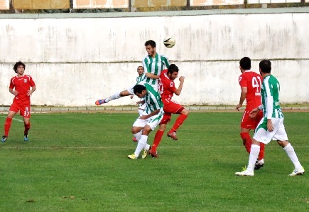 Gönen hazırlık maçında Adaspor