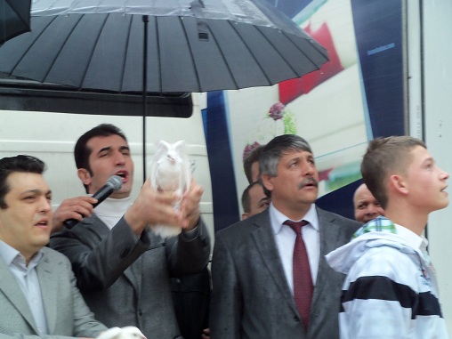Gönen semalarında kanat çırptılar