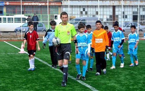 İlkokullar arası Futbol`da final heyecanı
