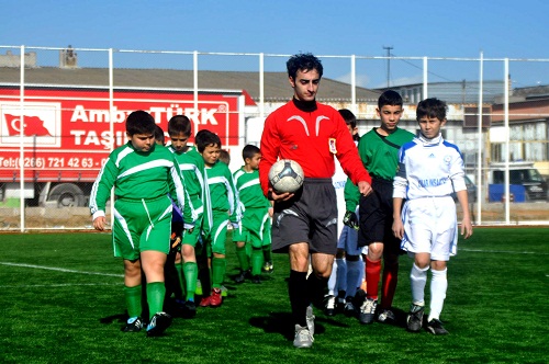 Spor kompleksi ihale edildi