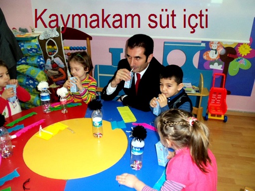 Kaymakam süt içti, süt içirdi