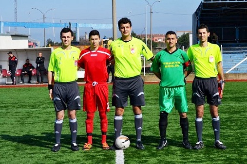 Etispor Edincik`i uçuruma itti
