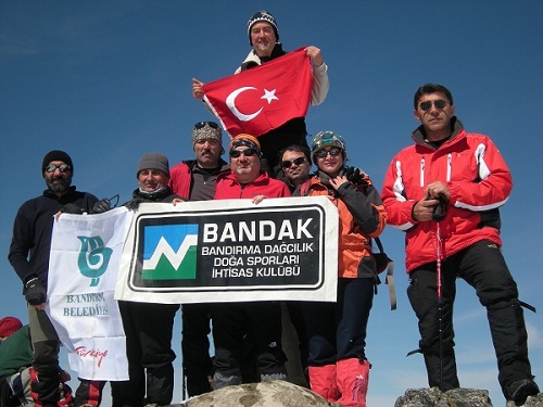 BANDAK