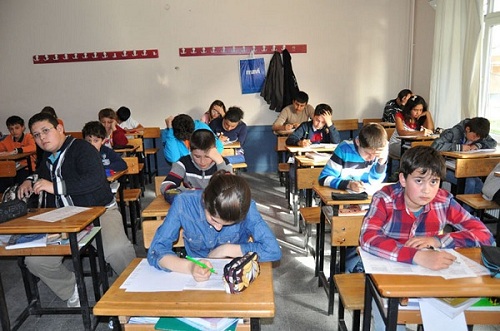 KİTAP SINAVINA BÜYÜK İLGİ