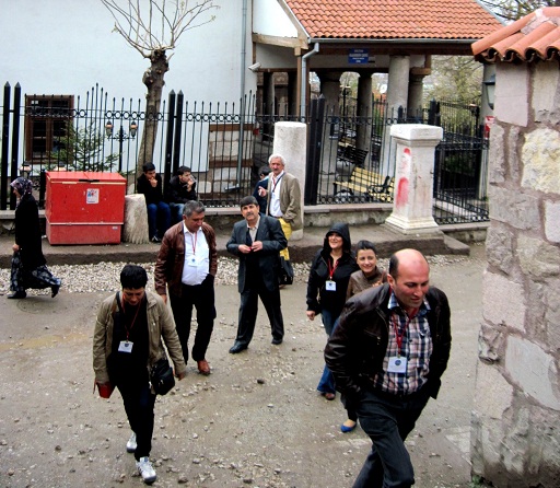 GAZETECİLERE   ANKARA