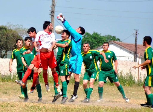 Çeltik & Başak dostça 1-1