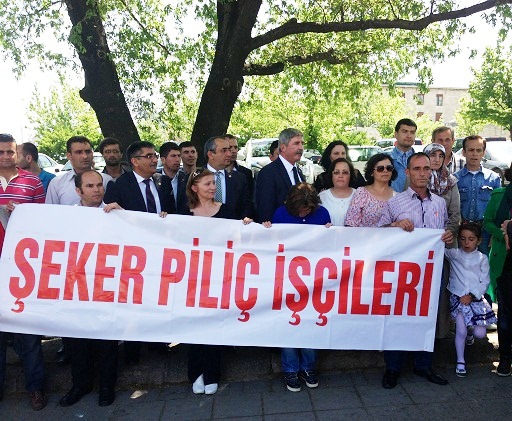 Mecliste hak aradılar...