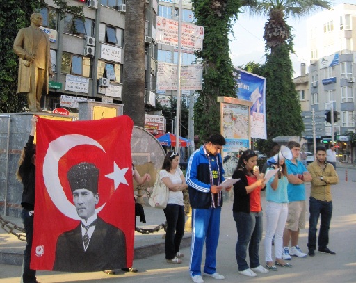 EDREMİT CHP  YİNE MEYDANLARDA