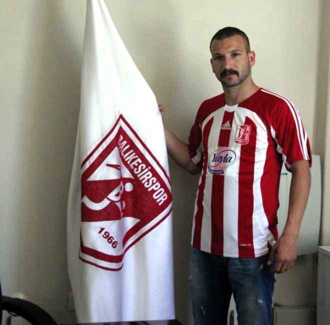 DEFANSA BİR RİZELİ DAHA 