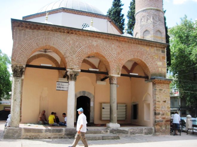  KURŞUNLU CAMİSİ ARINÇ