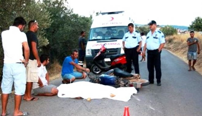 Virajı Alamayan Motosikletin Sürücüsü Asfalta Düşüp Öldü