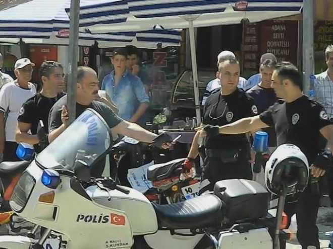 Erdek çarşısında sıcak saatler