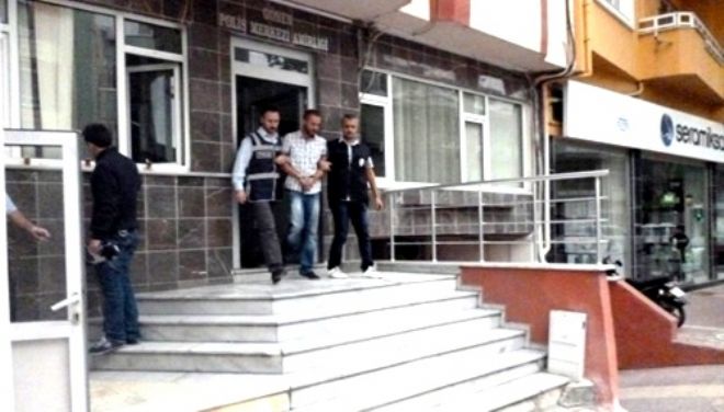 Gönen`de 3,5 kğ. esrar yakalandı.