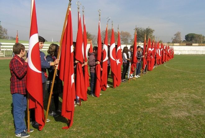 Gönen Cumhuriyet için toplandı